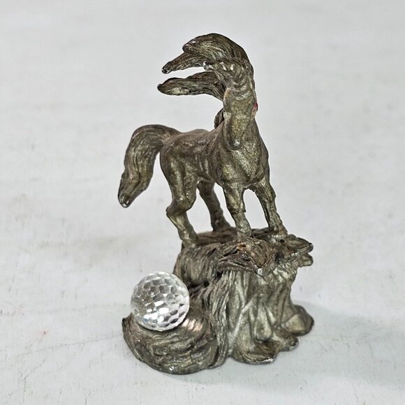 Spoontiques Pewter Unicorn Figurine With Crystal Ball Red Eyes CMR866 - Picture 2 of 8